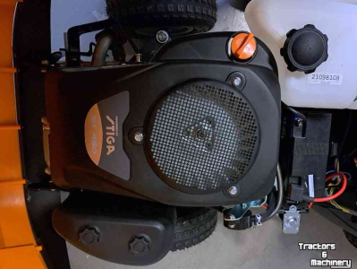 Ride-on mower Stiga Villa 15 HST