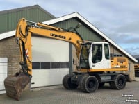 Excavator mobile Liebherr A900C