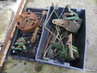 Used parts for tractors John Deere 1020 v