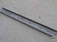 Rubber yard scraper Qmac FRAMEBALK 2.00 / 2.10 RECHT