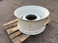 Wheels, Tyres, Rims & Dual spacers New Holland W14x28 verstelbaar wiel