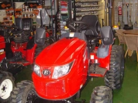 Horticultural Tractors Branson 2505 H
