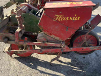 Seed drill Hassia Bietenzaaimachine 6x50 cm