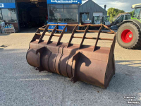Loading buckets Werklust Volumebak