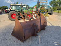 Loading buckets Werklust Volumebak