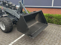 Loading buckets Tobroco Grondbak 130 cm Giant aanspan