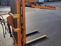 Fork lift & Fork lift truck Sicma Hefmast met kistenklem