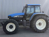 Tractor New Holland TM175