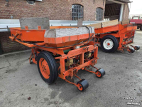 Potato planter  Structural Snarenbedpootmachine