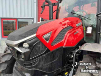 Tractor Case-IH Farmall 100-M