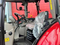 Tractor Case-IH Farmall 100-M