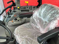 Tractor Case-IH Farmall 100-M