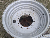 Wheels, Tyres, Rims & Dual spacers Massey Ferguson VELGEN 28X20 INCH