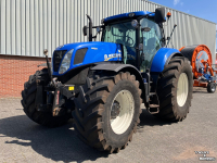 Tractor New Holland 270 AC
