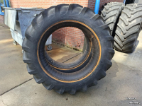 Wheels, Tyres, Rims & Dual spacers Vredestein 13.6R38