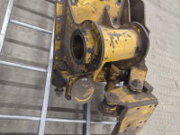 Diverse used spare-parts  Kolom herder 120 / 135 met poot