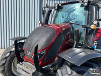 Tractor Valtra N121
