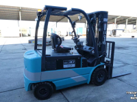 Forklift Baoli Elektrisch Overjarig weinig uren!! Lease &euro; 315,-- p/m* KBE30