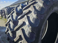 Wheels, Tyres, Rims & Dual spacers BKT 520/85R42 20.8R42