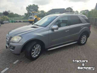 Truck Mercedes Benz ML350