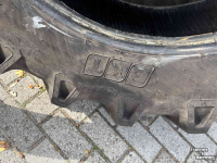 Wheels, Tyres, Rims & Dual spacers BKT 16,9x34