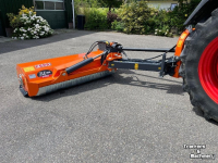 Flail mower Ferri ZLE 1800 PRO verstek klepelmaaier