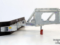 Rubber yard scraper Qmac 210 MECH SCHUIN + HOEK BOBCAT BORD