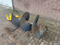 Earth drills  Grondboor CW 05