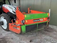 Onion harvester Holaras UM150-F - UR-135-DB Uienrooiset oogstmachines