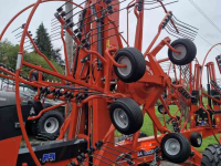 Rake Kuhn GA13031 vierrotor hark demo