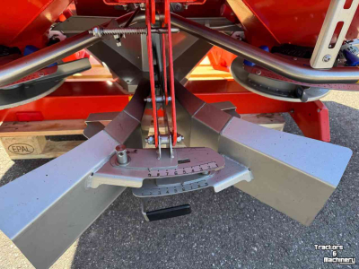 Fertilizer spreader Rauch Axis 20.1