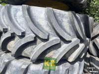 Wheels, Tyres, Rims & Dual spacers Vredestein 710/70R38 EN 600/65R28 wielen