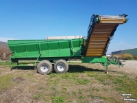 Corner-auger grain carts WM Kartoffeltechnik Overlaadwagen