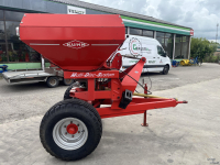 Fertilizer spreader Kuhn /Rauch MDS 935