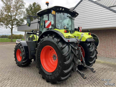 Tractor Claas Arion 630 CMATIC