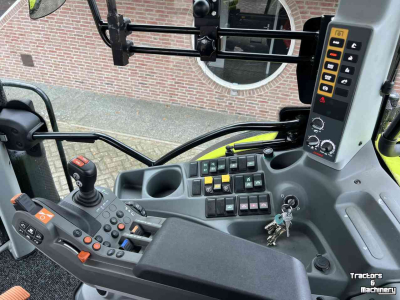 Tractor Claas Arion 630 CMATIC