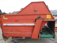 Silage-block distribution wagon Trioliet Multifeed blokkenwagen voerwagen voerverdeelwagen blokkenkar