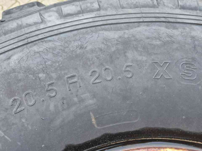 Wheels, Tyres, Rims & Dual spacers Michelin 525/65R20.5 Michelin XS op 10 gaats velg 20.5R20.5
