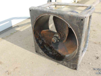 Manure mixer Hofstede 5 meter mestmixer mestroerder 500 cm mixframe 60x60 trekkende mixer