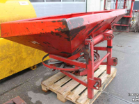 Fertilizer spreader Lely Centerliner 1500 enkele schijf kunstmeststrooier zandstrooier zoutstrooier