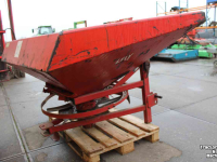 Fertilizer spreader Lely Centerliner 1500 enkele schijf kunstmeststrooier zandstrooier zoutstrooier
