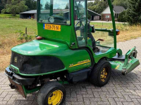 Ride-on mower John Deere 1445