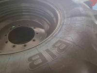 Wheels, Tyres, Rims & Dual spacers Michelin 600/70R30 + 710/70R42