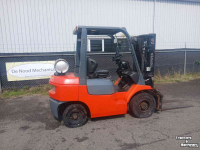 Forklift Toyota 42-7FGF25