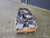 Front-end loader Massey Ferguson AANBOUWDELEN MF 7618