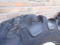 Wheels, Tyres, Rims & Dual spacers BKT 380/70R24
