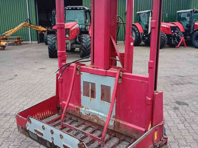 Silage block-cutter BVL Megastar 170 kuilvoersnijder met lift