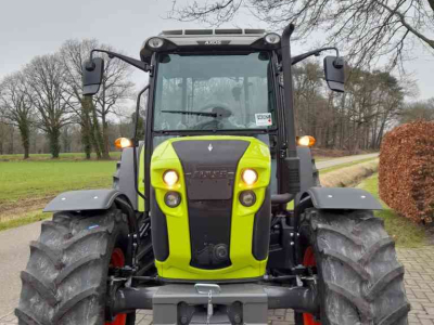 Tractors Claas Axos 240