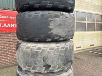 Wheels, Tyres, Rims & Dual spacers  4 banden 24x20.5