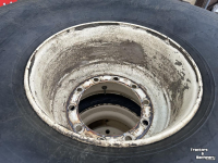 Wheels, Tyres, Rims & Dual spacers  4 Banden 24x20.5